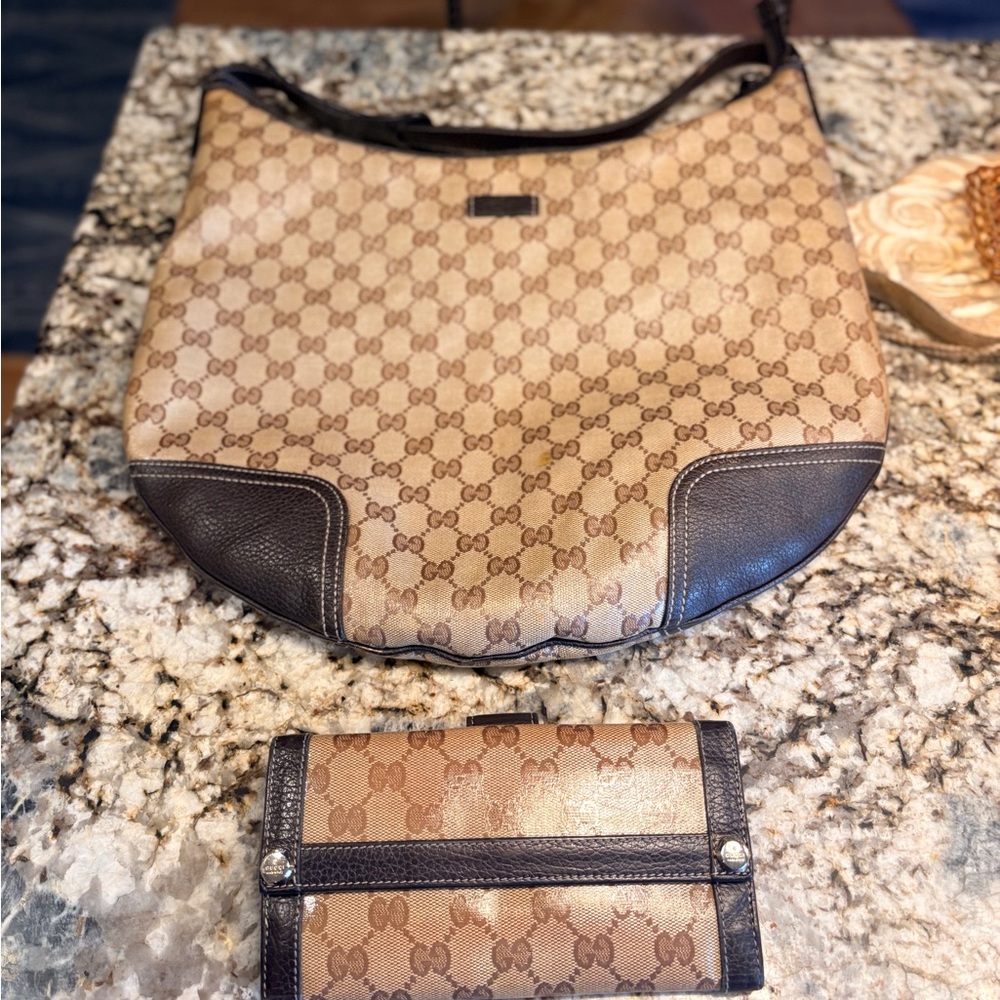 Gucci Diamond Hobo